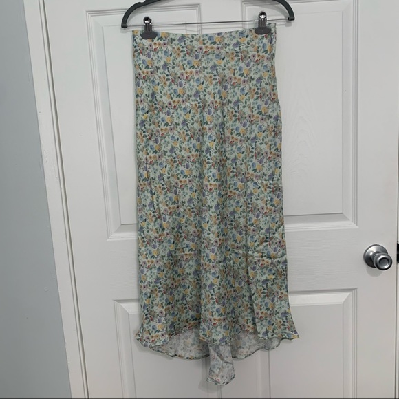 ZARA Floral Midi Skirt - Picture 2 of 7